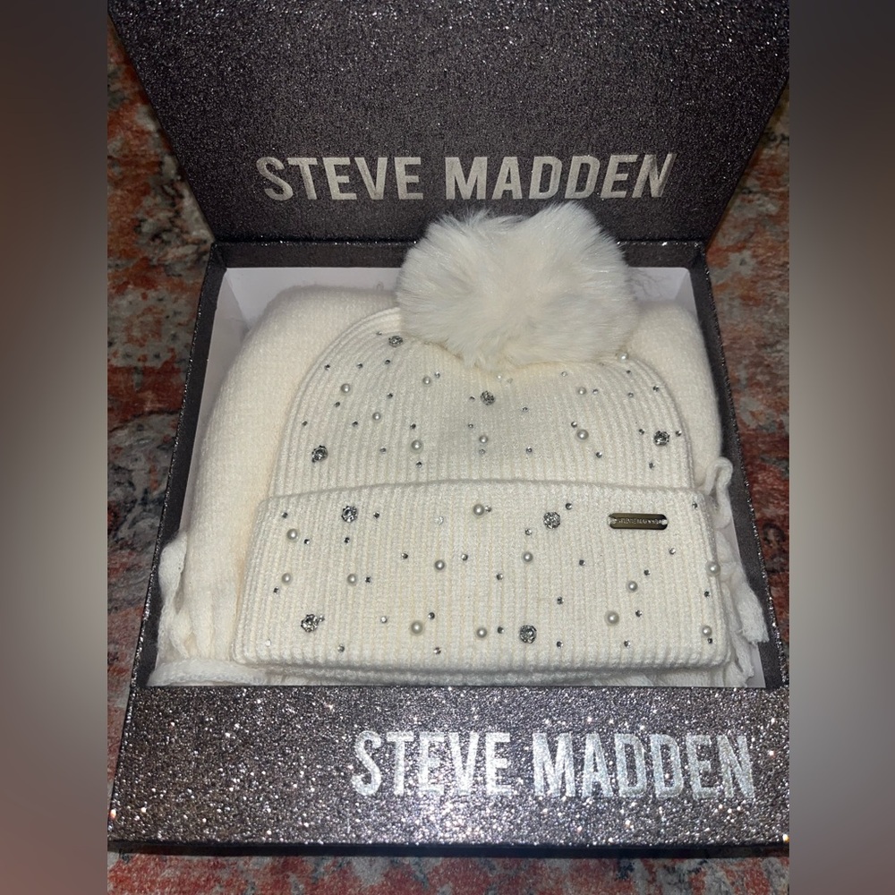 Hat & scarf set